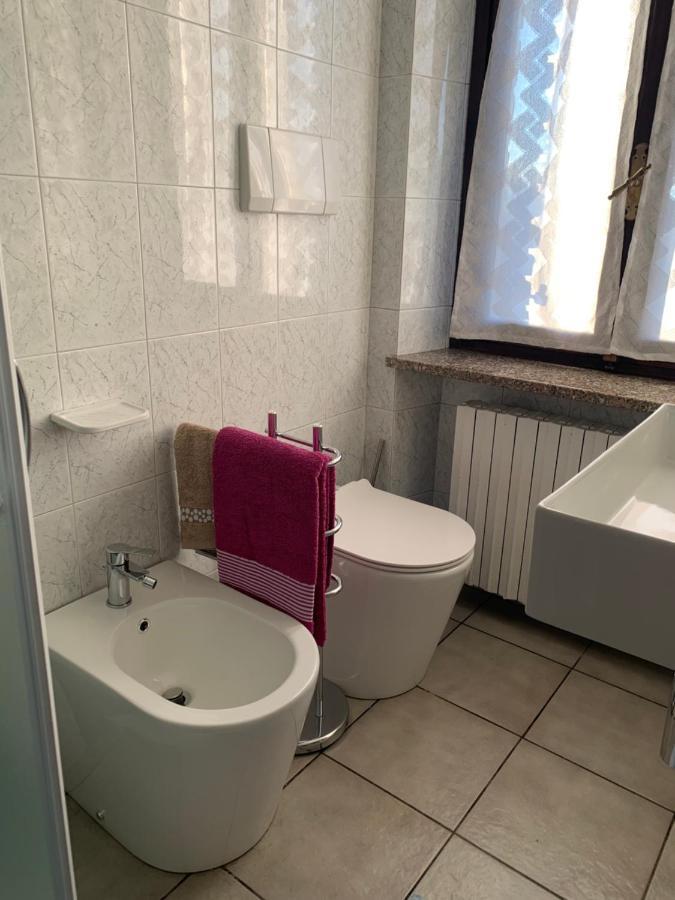 Takalcastel 2 Lägenhet Cisterna dʼAsti Exteriör bild