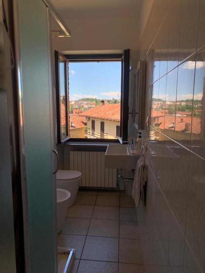Takalcastel 2 Lägenhet Cisterna dʼAsti Exteriör bild